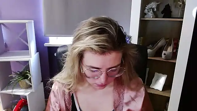 Živý XXX chat Zoey_Erotic