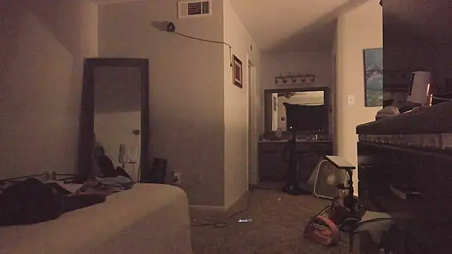 yiauana – Naživo XXX chat