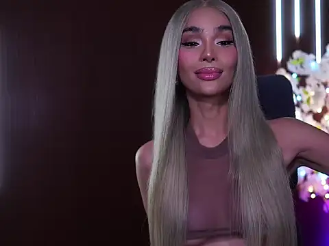 Show webcam de xxforyoureyesonlyxx