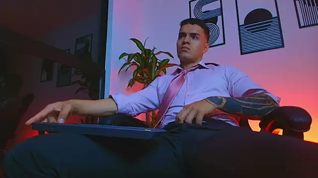 ALPHA_DOMINUS_ Webcam Show