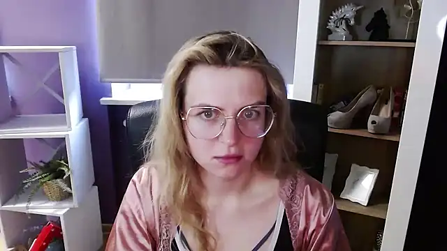 Zoey_Erotic Live XXX-Chat