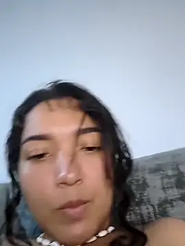 Thanilopera élő XXX-chatje