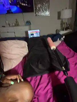 Show Webcam de MakeMeCumAsia