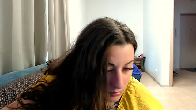 Helen_Adams_ 即時 XXX 聊天