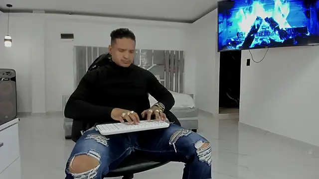 Chat XXX Live master_leather