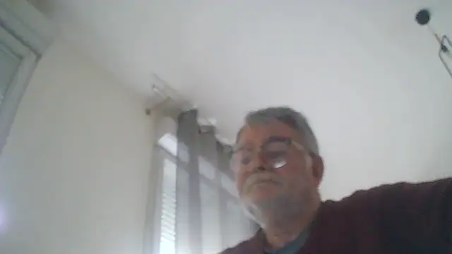 oura – Naživo XXX chat