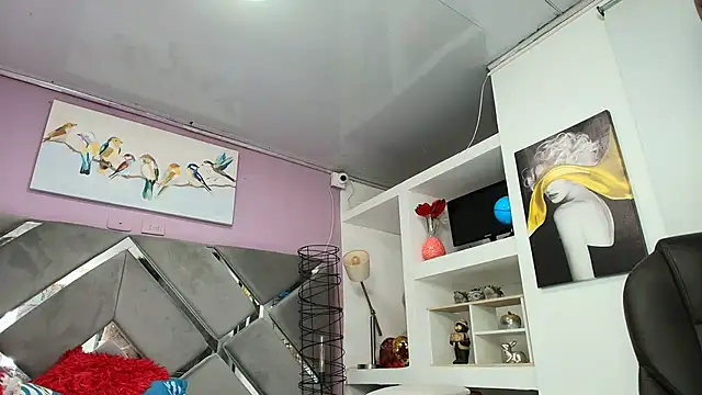 Zaira_sofiaa – Naživo XXX chat