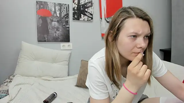 Sunny_Sammy Live XXX-chat