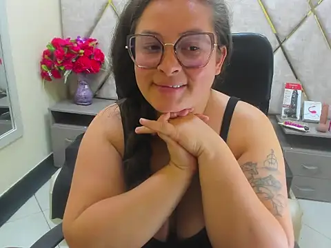 Sarah_Boobs_'s Live XXX Chat