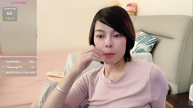 Chat +18 de Linda-LL ao vivo