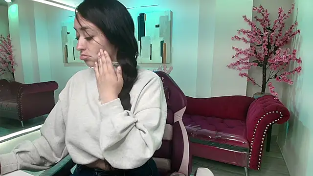 Alanna__scott লাইভ XXX চ্যাট