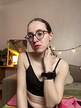 Czat XXX na żywo – MartiniiSelenna