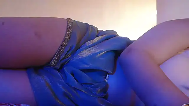 HotNiyathi 라이브 XXX 채팅