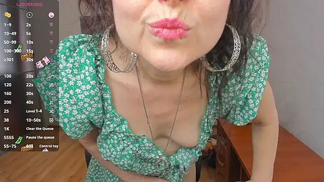 Webkamerová show Erica_Edmonton