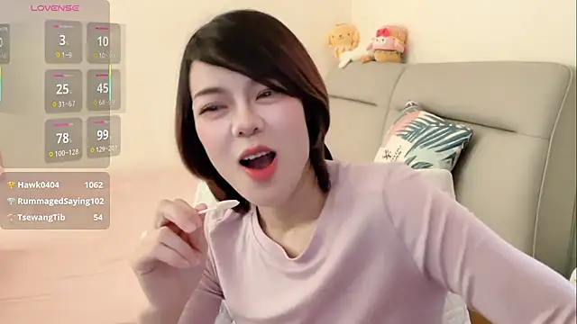 แชท XXX สดของ Linda-LL