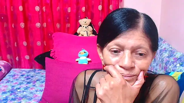 عرض كام SLUTTYROXY