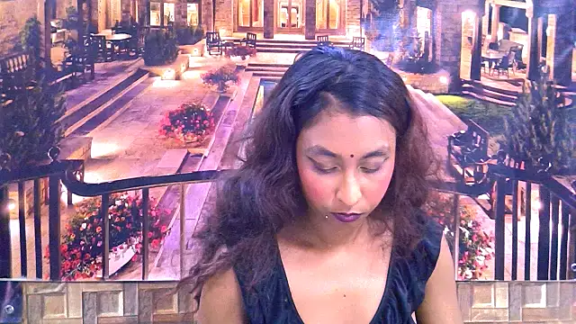 IndianSexyButt: онлайн-секс-чат