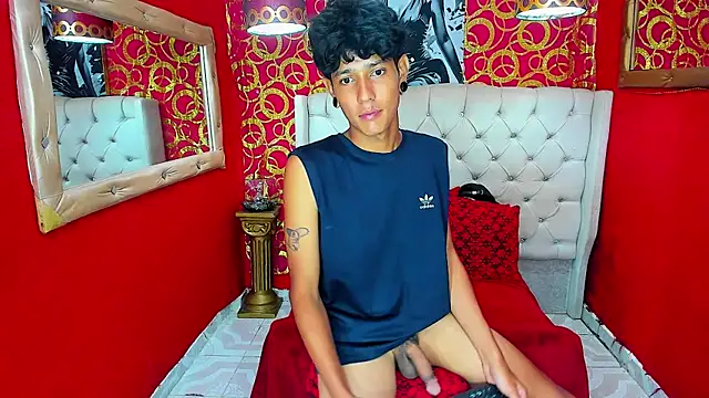 straightyoungpein webkamerás műsora