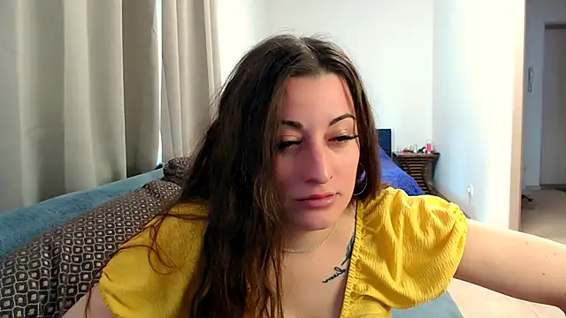 Helen_Adams_ 即時 XXX 聊天