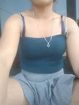 Zara-Lina 在線直播表演