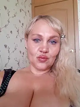 IsabellaBoni Adlı Modelin Canlı XXX Sohbeti