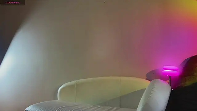 MaryRassのライブXXXチャット