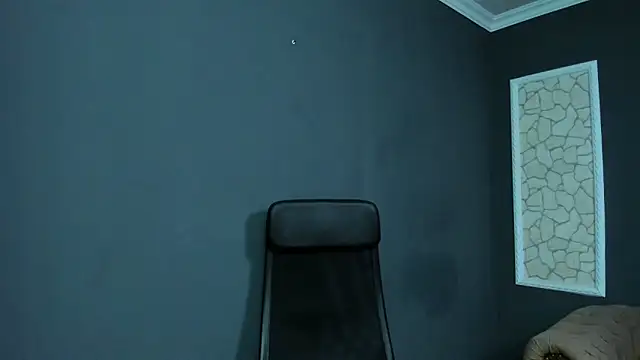 XXX chat uživo modela BrianHunts