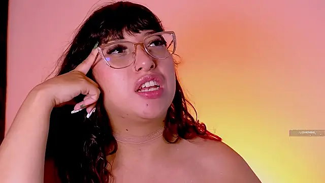 Piafisher_2's Live XXX Chat