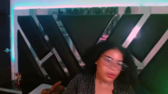 MelannyTylor লাইভ XXX চ্যাট