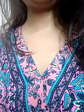 Chat +18 de Aachal_7 ao vivo