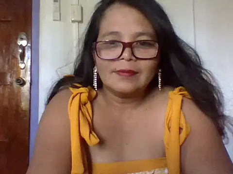 Flowerblossom123's Live Sex Cam Show