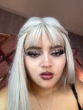 Chat XXX ao vivo de lya_nekko_