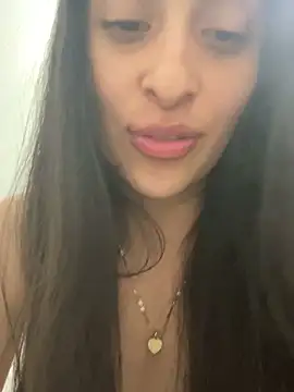 Chat XXX en directo de Leslycherry