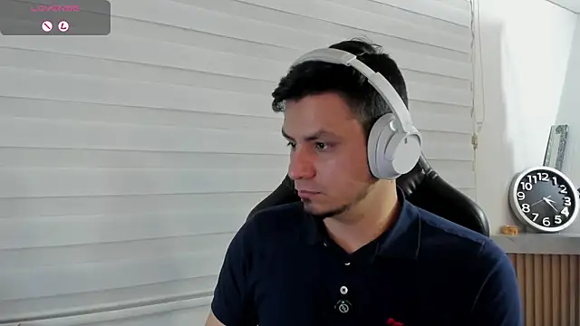 XXX chat uživo modela Rick_Adams