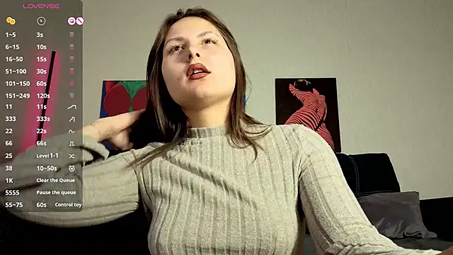 TrixiBell live XXX chat