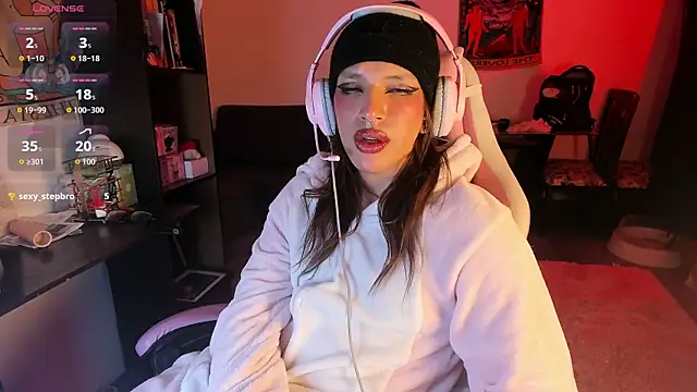 Loona_s 即時 XXX 聊天