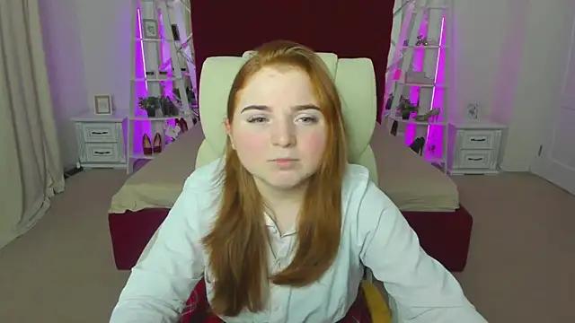 KattyRose8: απευθείας συνομιλία ΧΧΧ