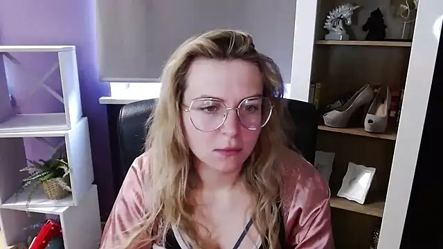 Živý XXX chat Zoey_Erotic