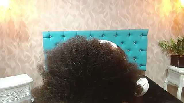 KeniaLovex 现场XXX聊天