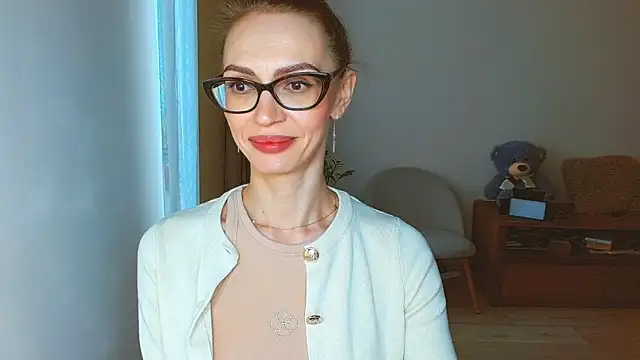 Lady_Sunshine_ Chat XXX in diretta