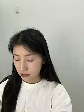 Czat XXX na żywo – Mina_ovo