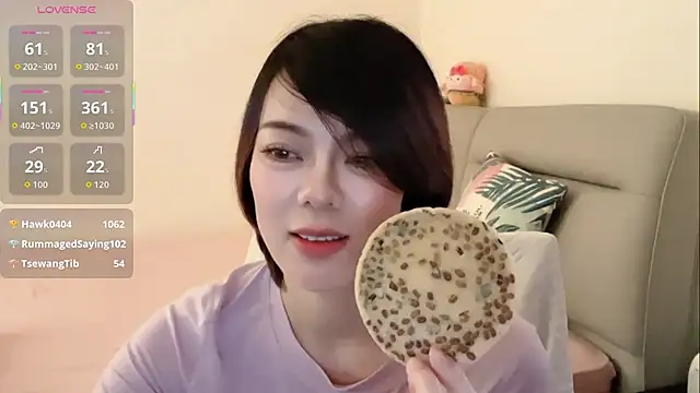 Linda-LL Live XXX-Chat