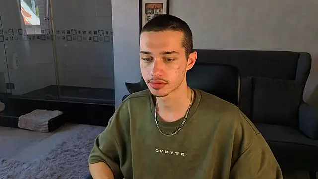 Онлайн чат XXX KaydenDrew