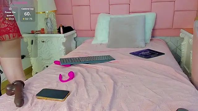 SelenaMiel's Live XXX Chat