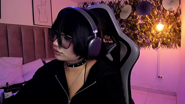 Kitty_Gang's Live XXX Chat