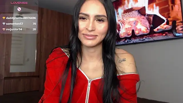 Chat XXX en directo de Linda__fiore