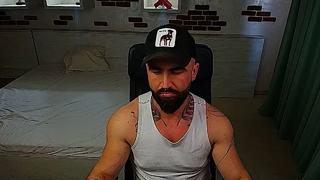 KoaTrace's Webcam Show