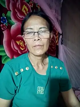 Show modela toyo_668 na web-kameri