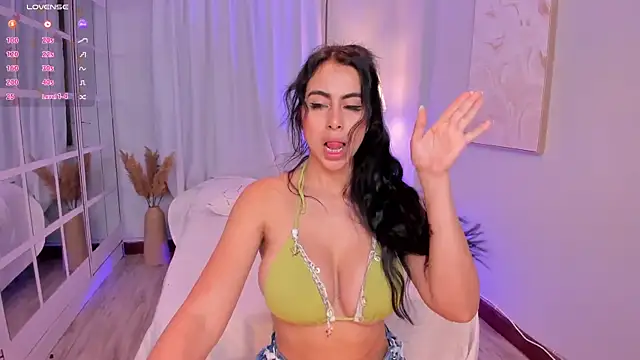 Chat XXX ao vivo de LeahJones_