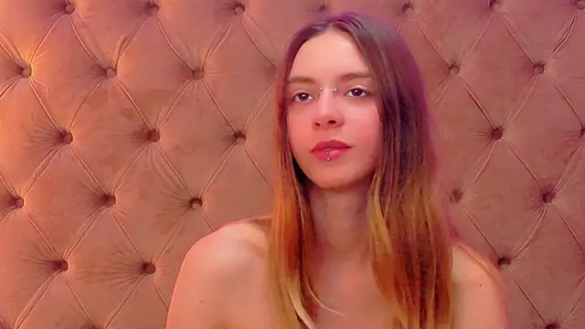 CoraVex Live XXX-Chat